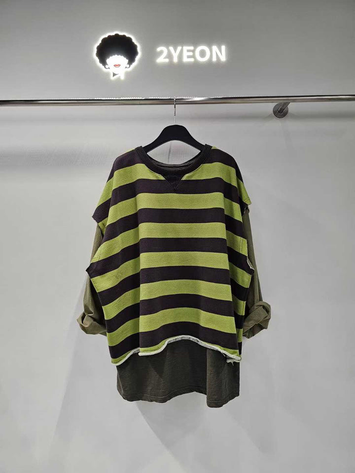 KYN2802 ~ Top