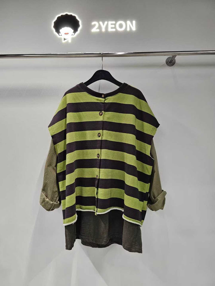 KYN2802 ~ Top