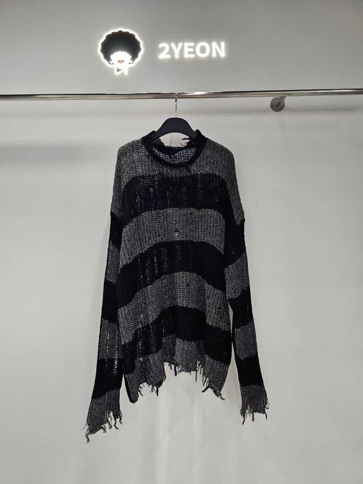 KYN2809 ~ Top