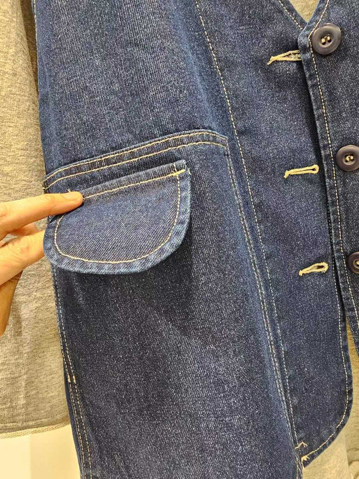 KYN2815 ~ Vest