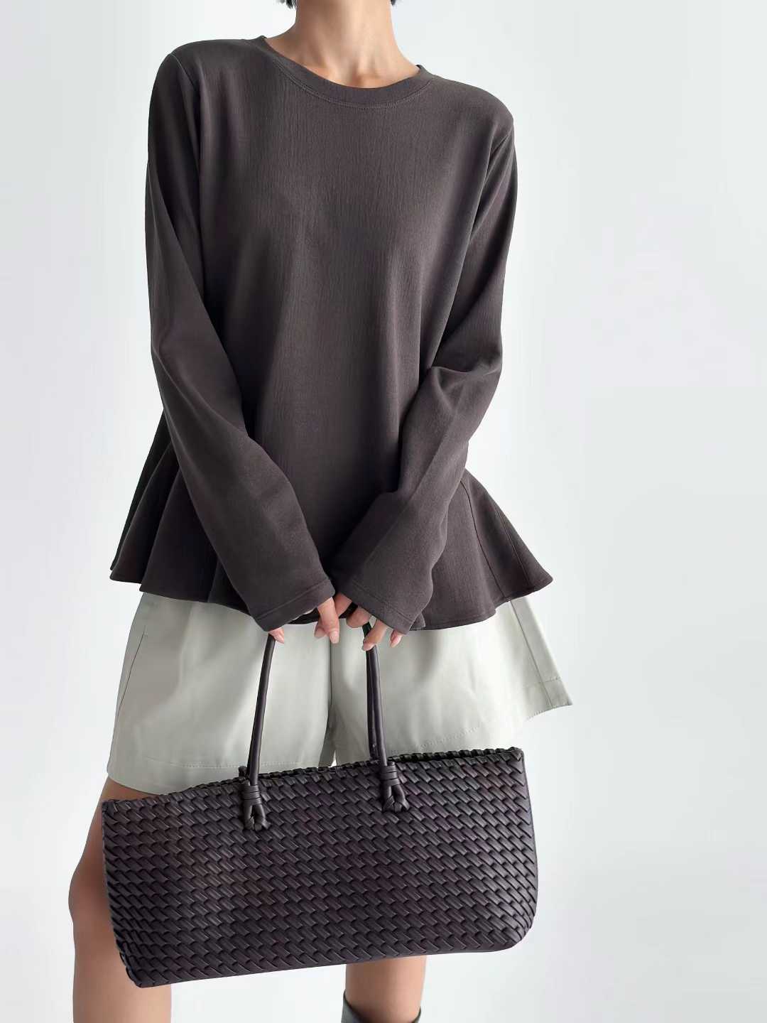 KMM804 ~ Top