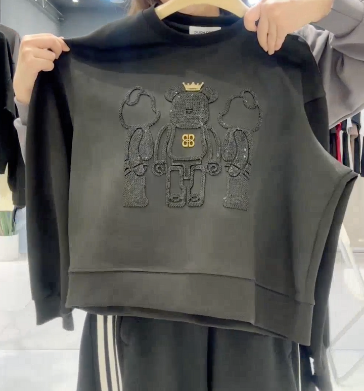 KCH600 - 3 Bears Sweater