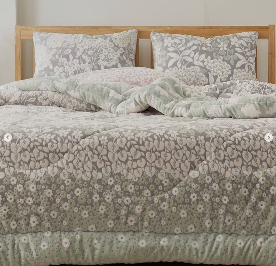 831 - Floral 極細纖維 絨毛被