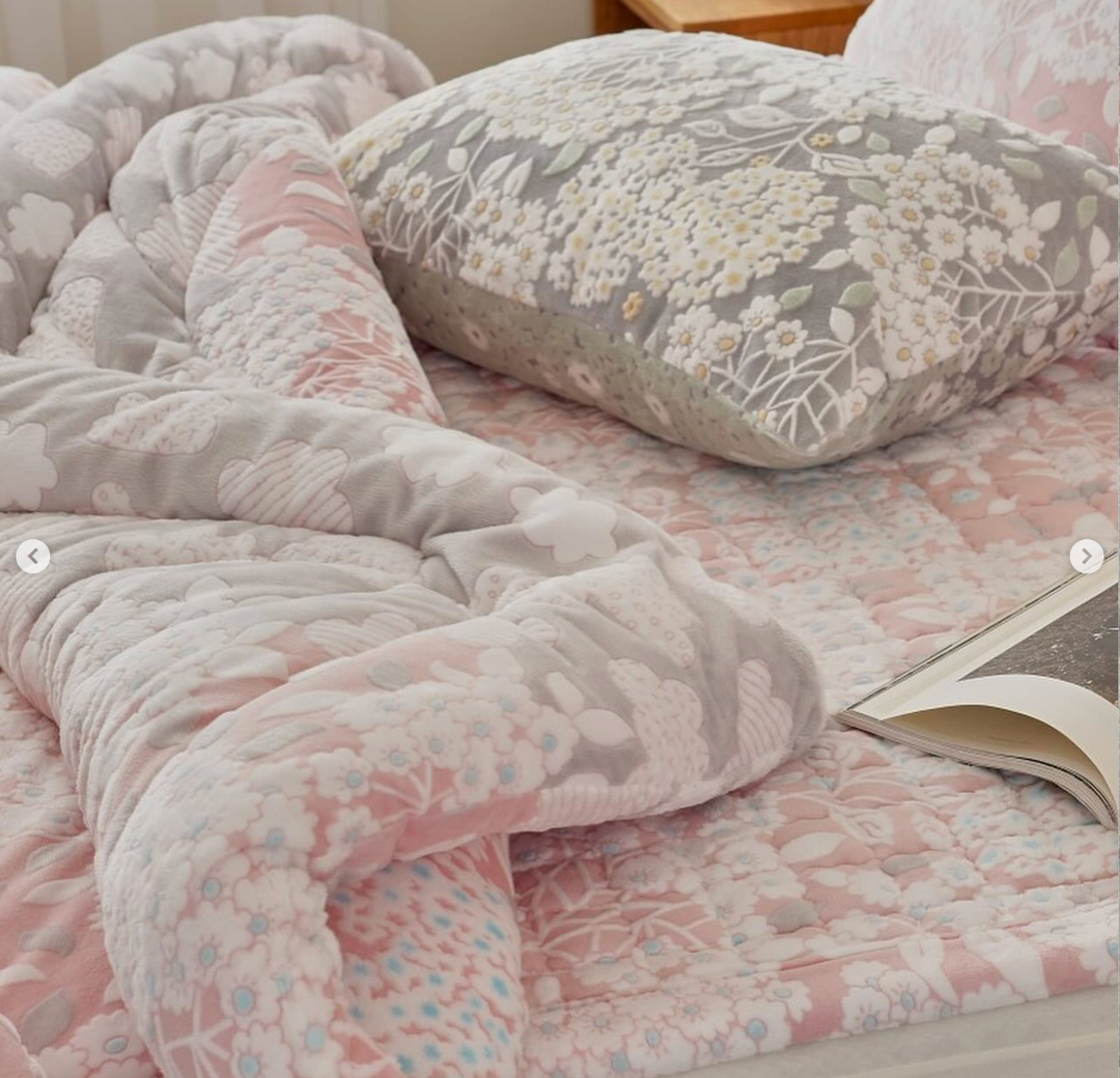 831 - Floral 極細纖維 絨毛被