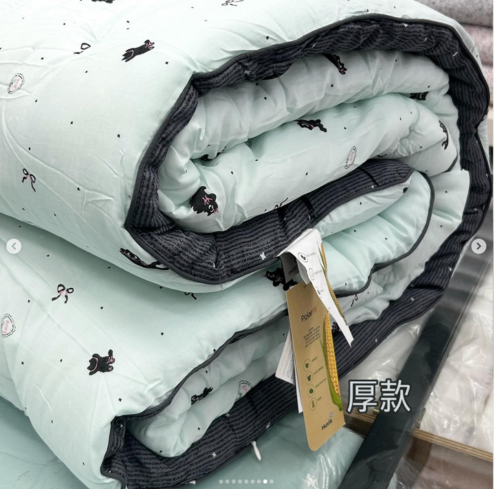 822 - Tencel Small Cat Duvet