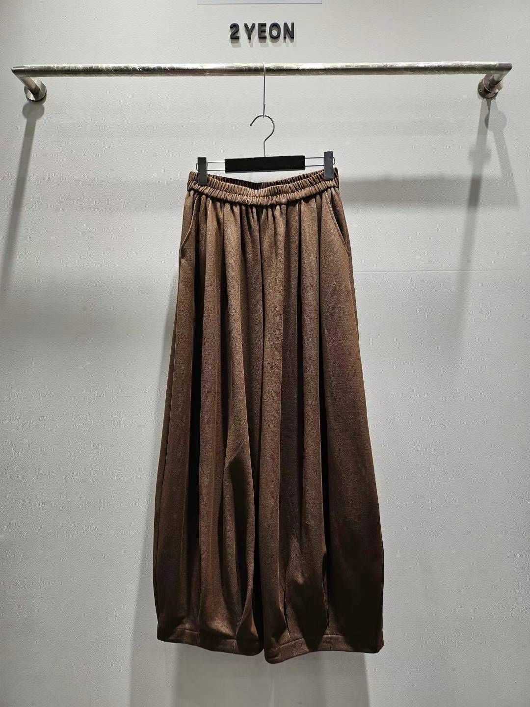 KYN526 ~ Skirt Pants