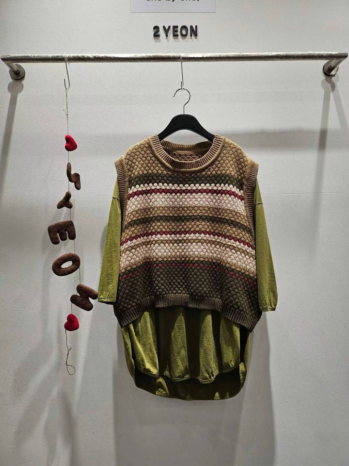 KYNS828 ~ Knit Vest