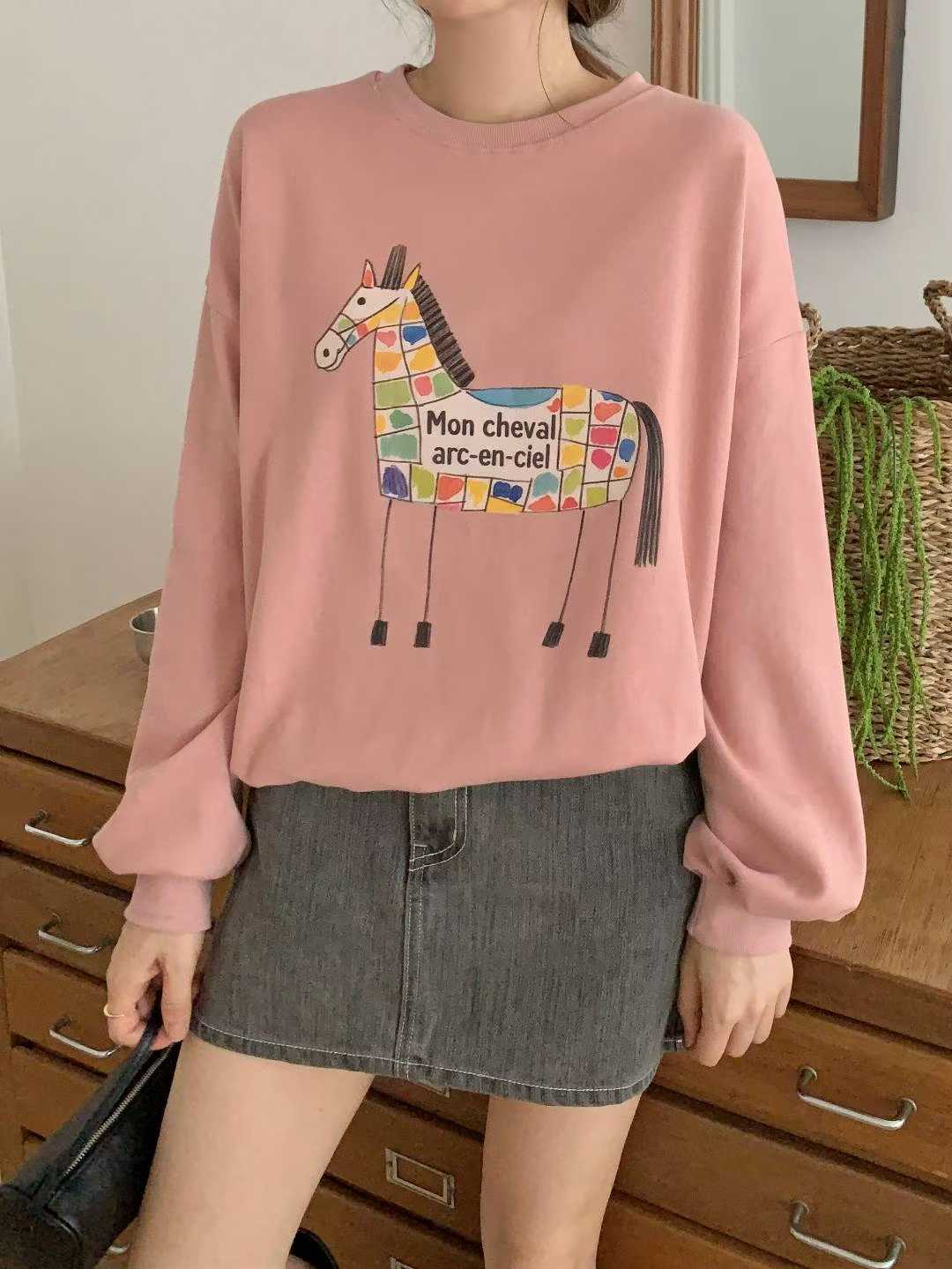 KBM902 ~ Horse Sweater