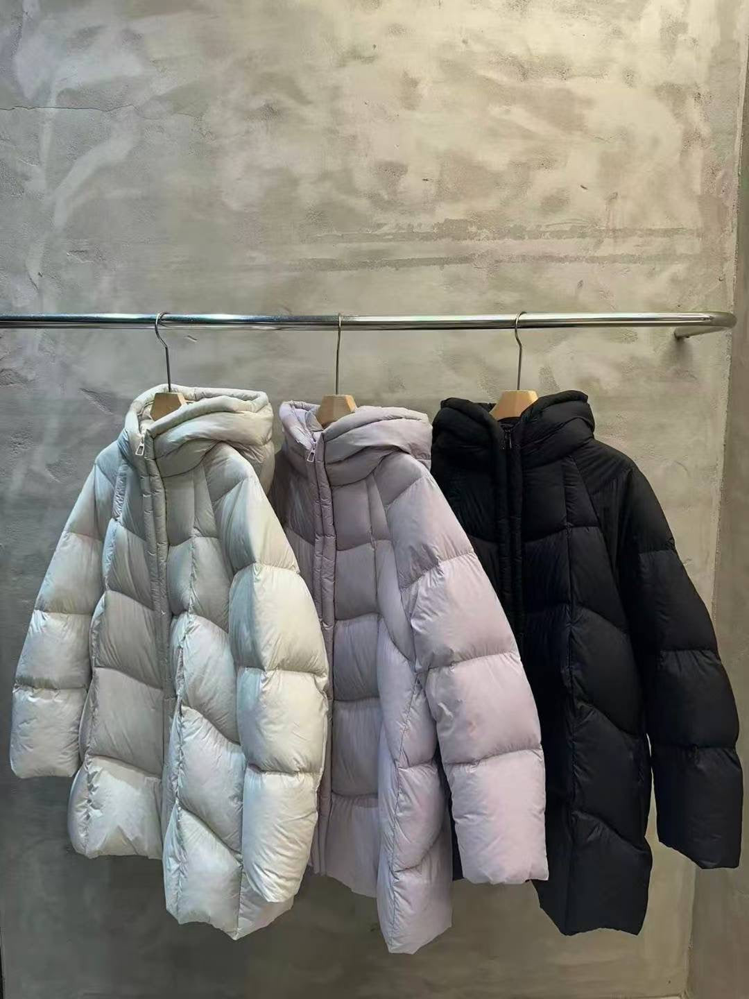 KWMS809 - Hooded Goose Down Long Jacket