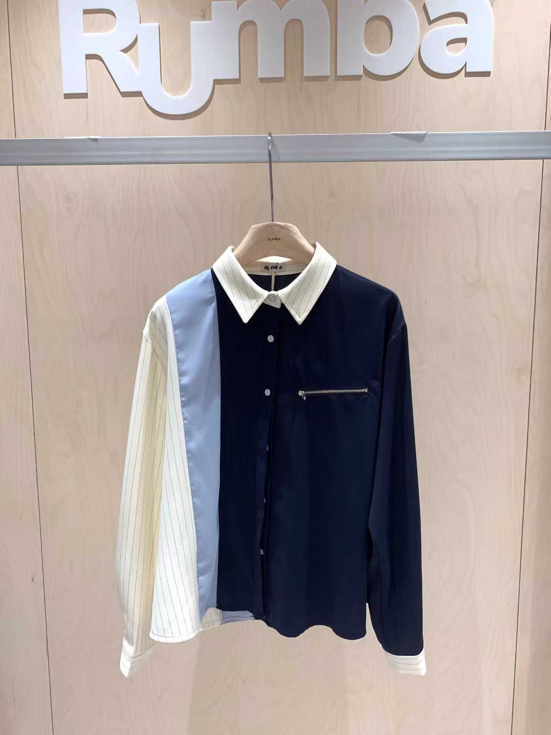KRB905 ~ Top