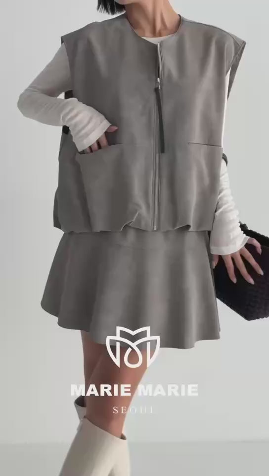 KMM810 ~ Vest
