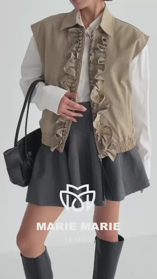 KMM801 ~ Vest